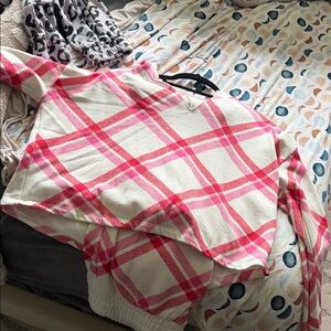 Colsie Pink and Cream Plaid Sweater Top